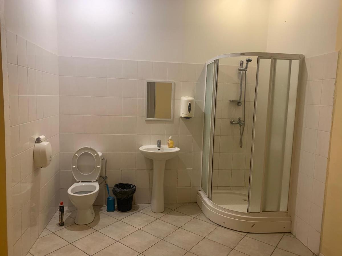 Escobars Backpackers Hostel Ryga Zewnętrze zdjęcie